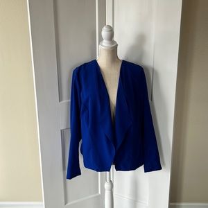 Relativity Jacket/Blazer unlined, back zipper for unique look!